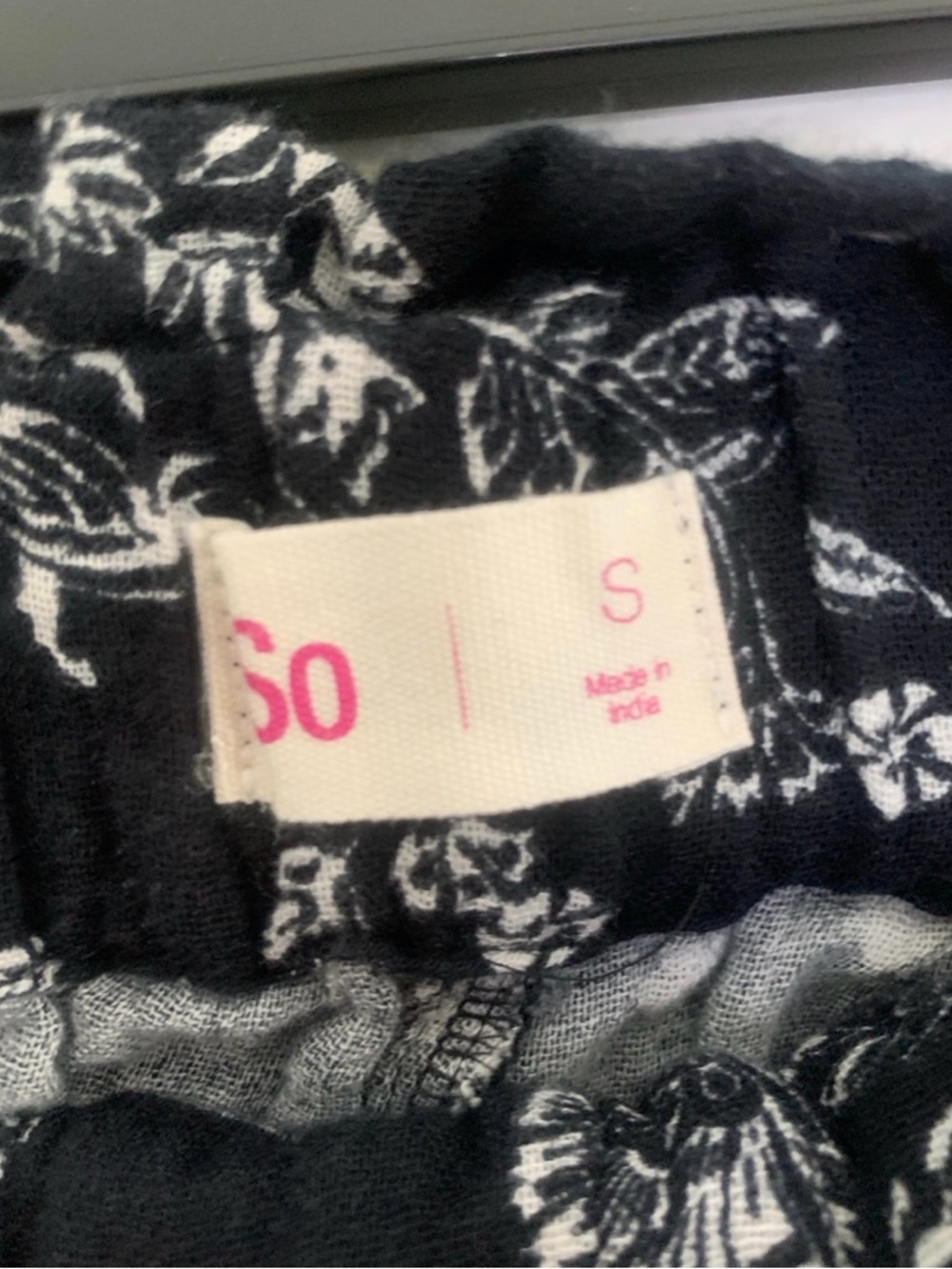 Linen pants - Picture 2 of 3